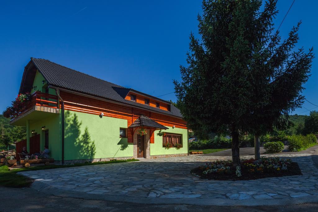 Plitvice Rooms Смолянац Экстерьер фото