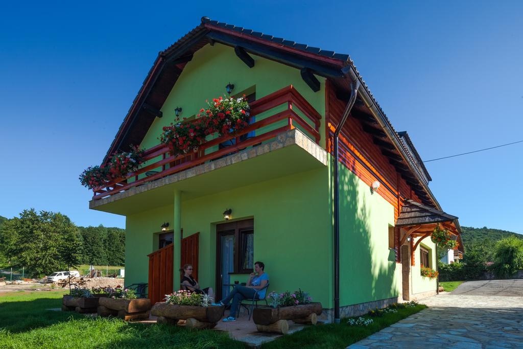 Plitvice Rooms Смолянац Экстерьер фото